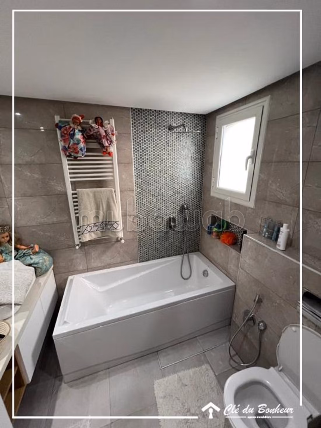 Appartamento s3 di prestigio ad Ain Zaghouan Nord