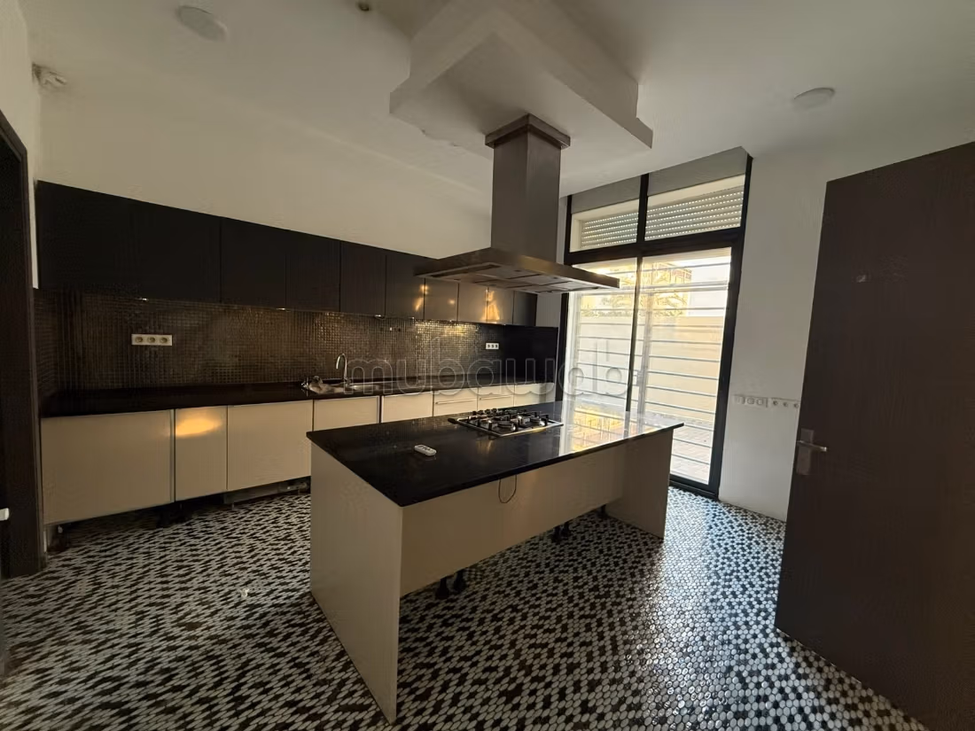 Villa in affitto a La Marsa con piscina