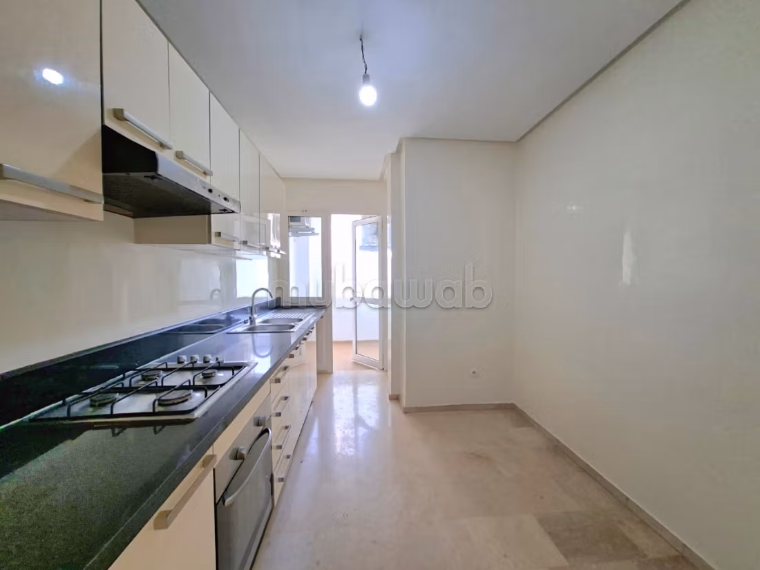 Appartement 3 Chambres à Louer à Bourgogne Ouest — 6