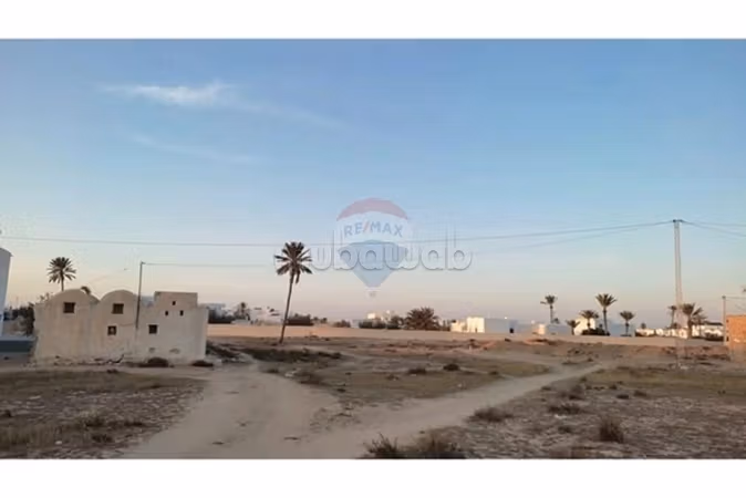 À vendre Terrain de 1032 m² à Djerba Midoun