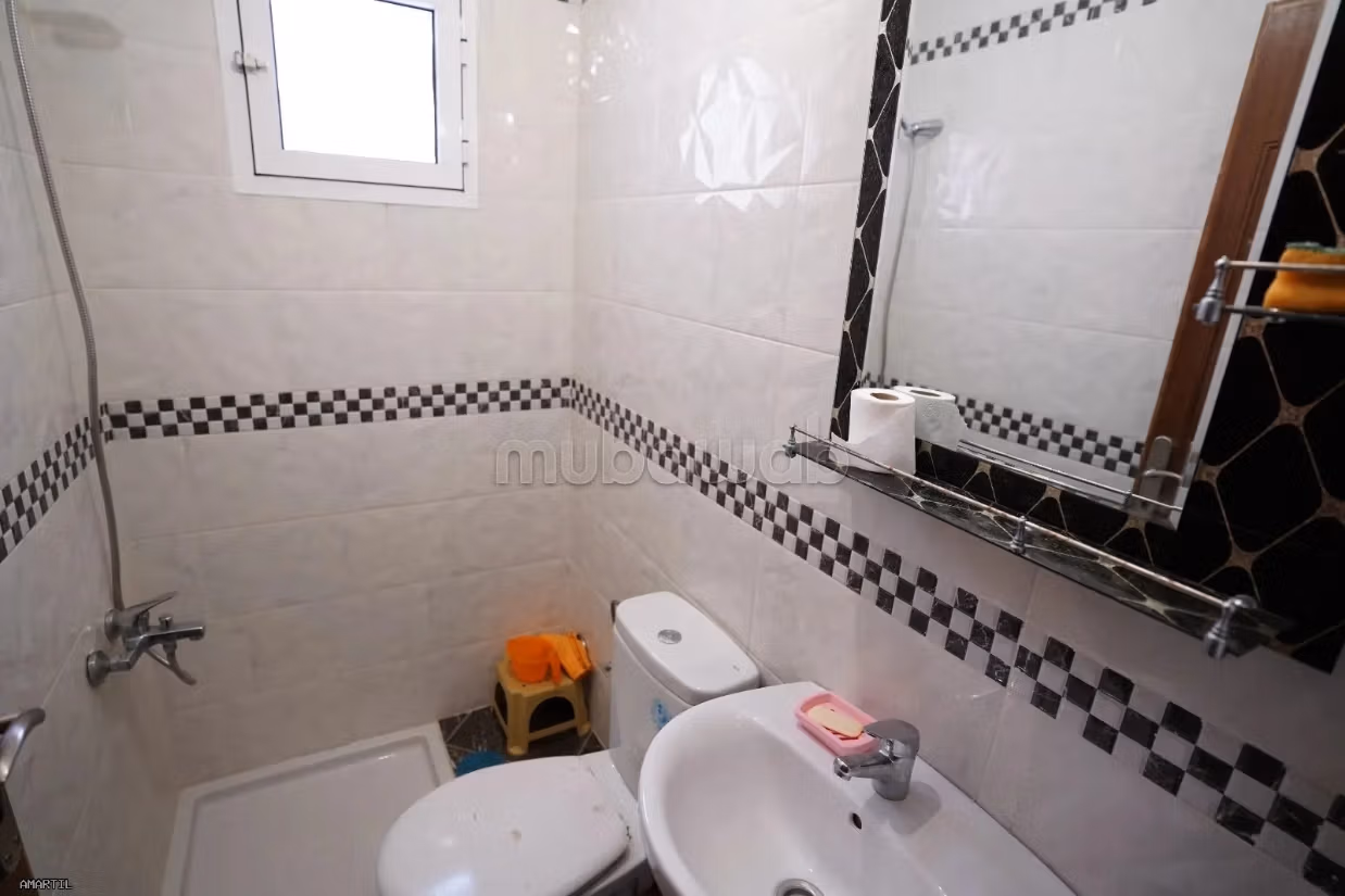 Appartament te koop in het oude huis – Twee kamers, twee lounges 80 meter