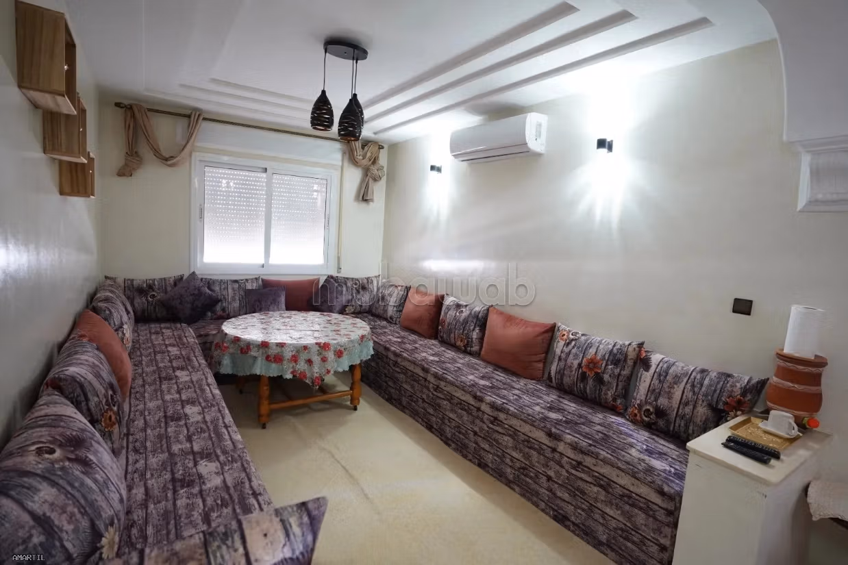 Appartament te koop in het oude huis – Twee kamers, twee lounges 80 meter
