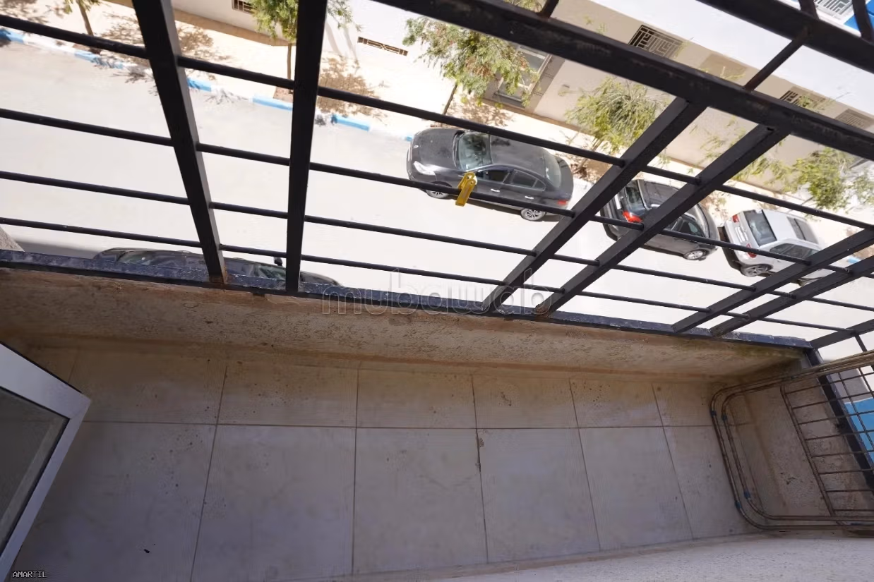 Appartament te koop in het oude huis – Twee kamers, twee lounges 80 meter