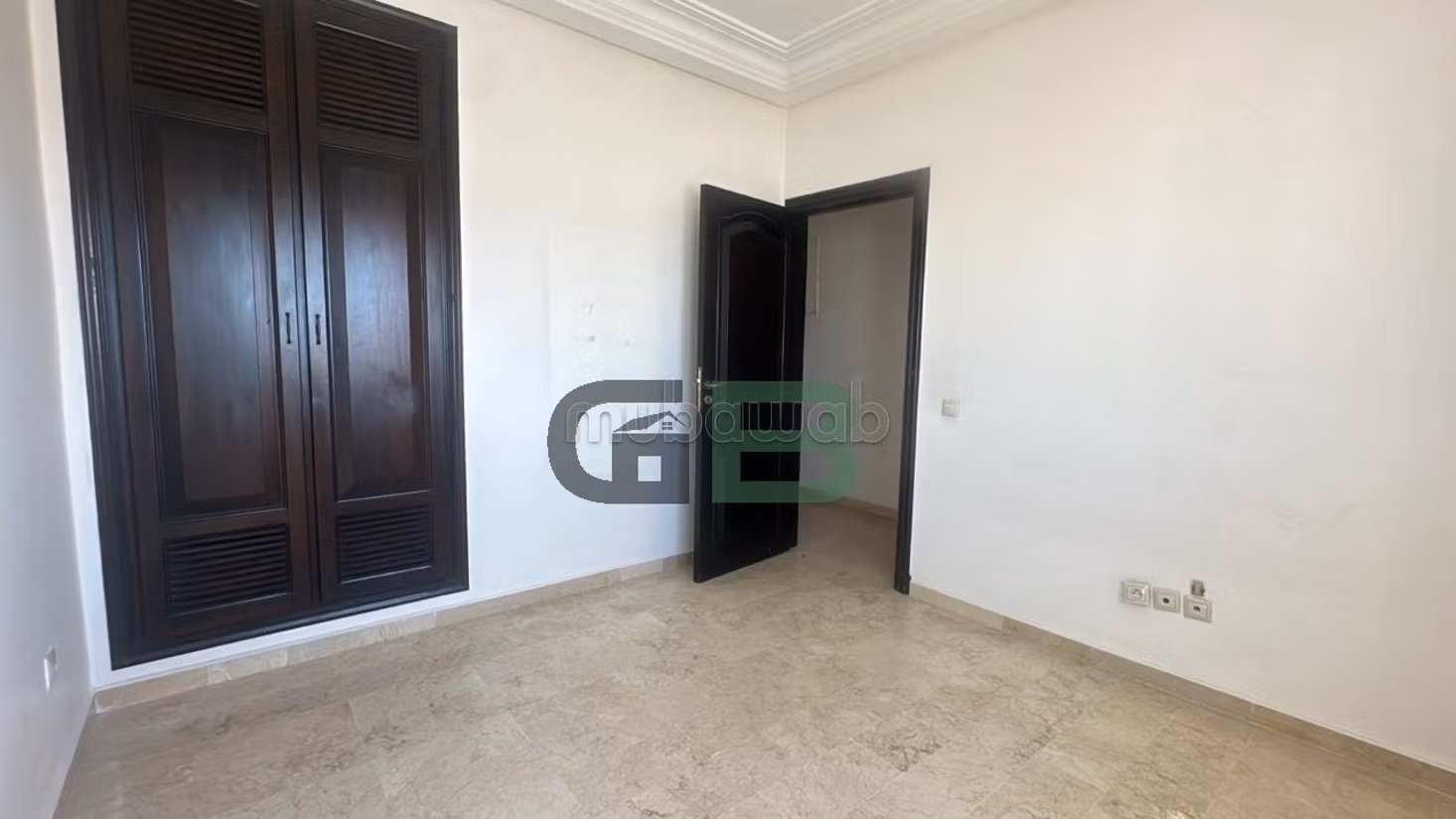 Apt, Balcon, 2 chambres vide, Proche Lyautey