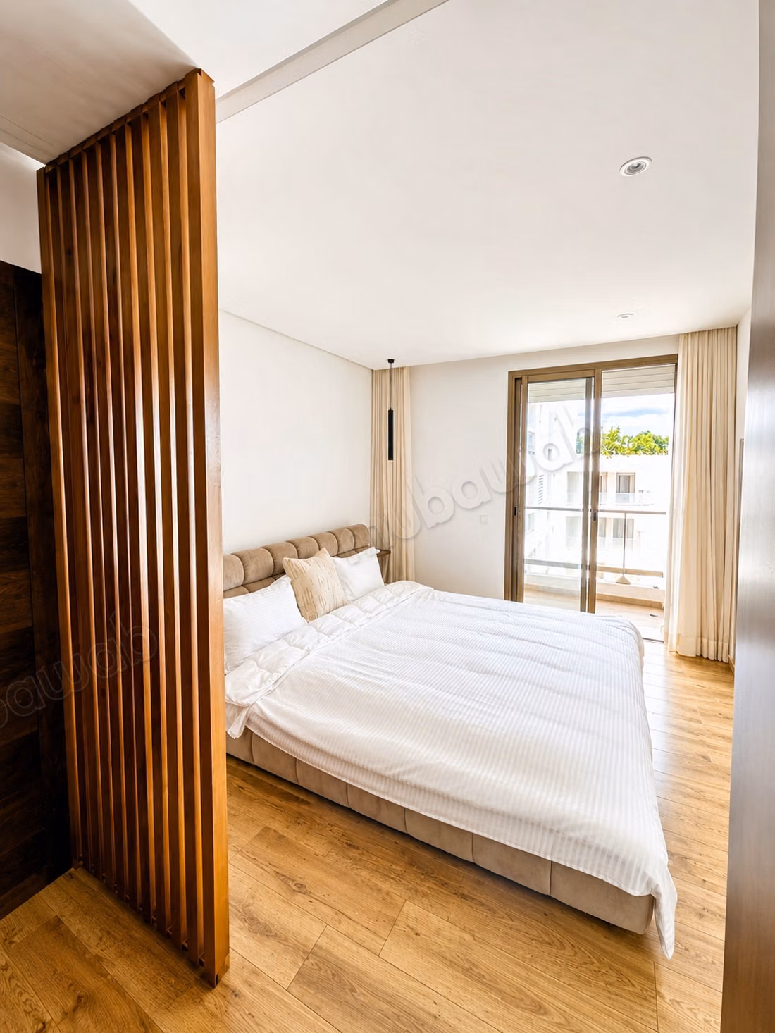 Appartement meublé à louer longue durée vue mer& piscine
