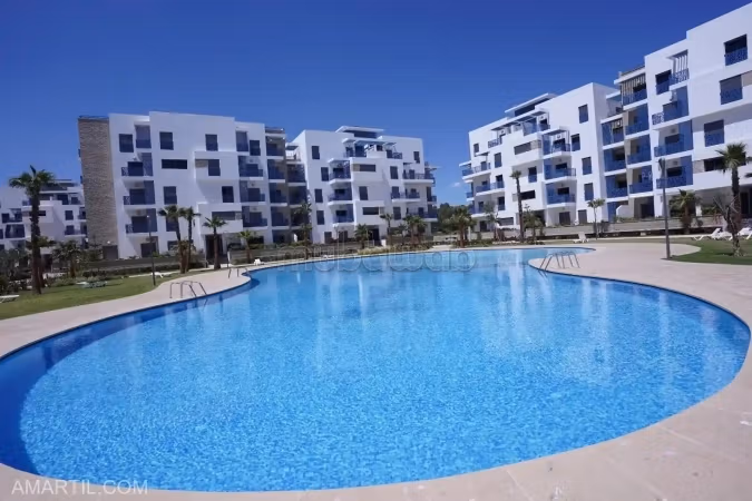  Appartement élégant avec piscine à louer sur la corniche de Martil costa mar