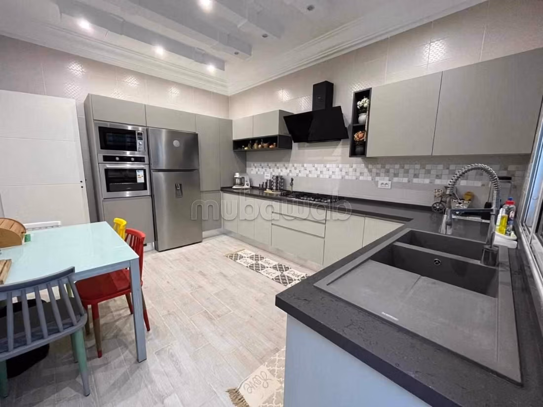 A louer un RDC de Villa En S3 à Gammarth Village