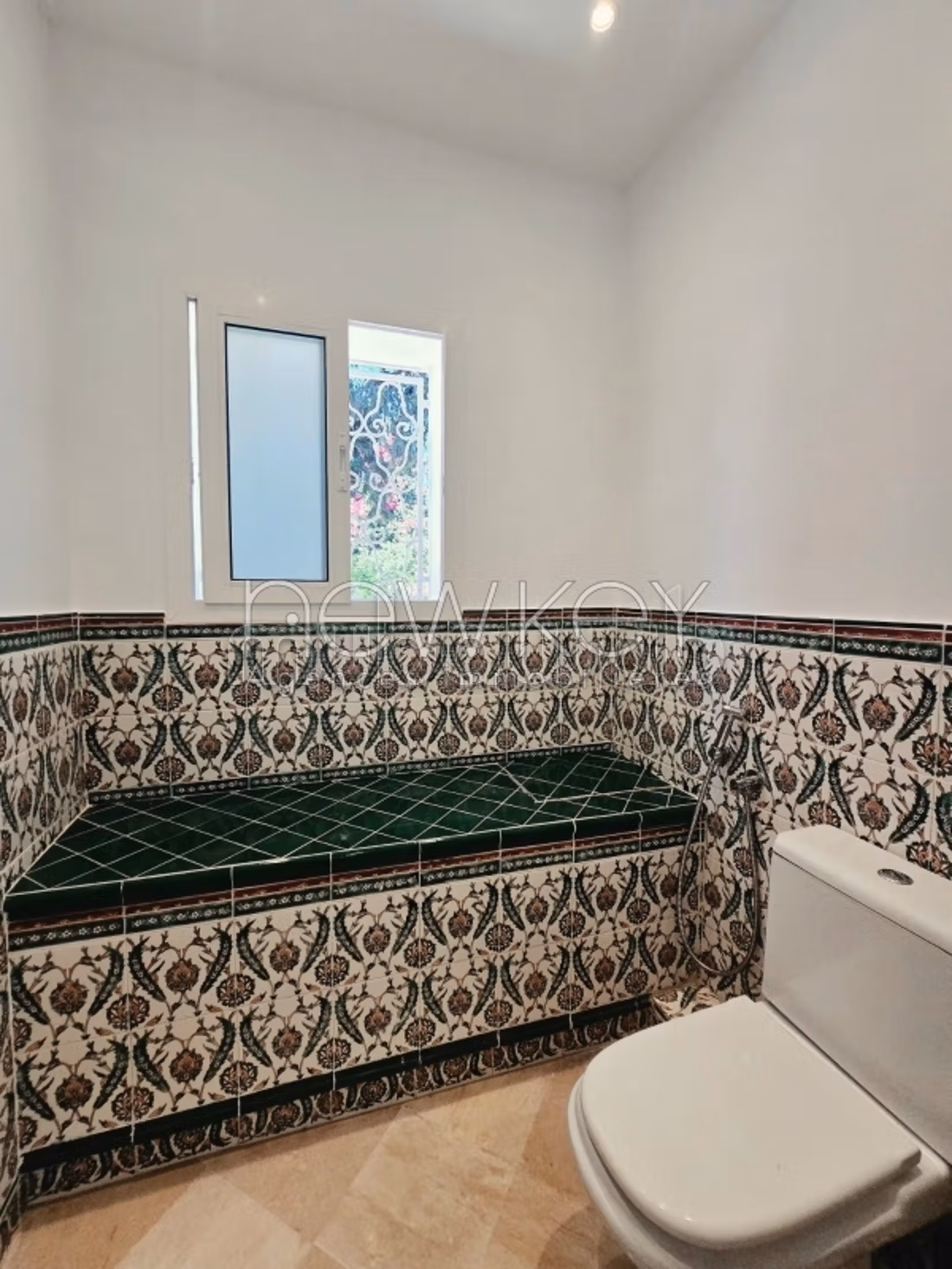 A louer une villa meublée s3 à Gammarth