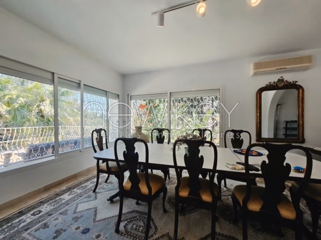 A louer une villa meublée s3 à Gammarth