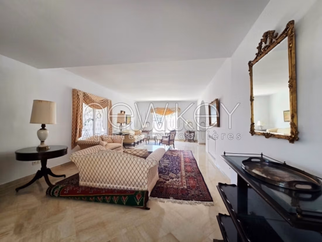 A louer une villa meublée s3 à Gammarth