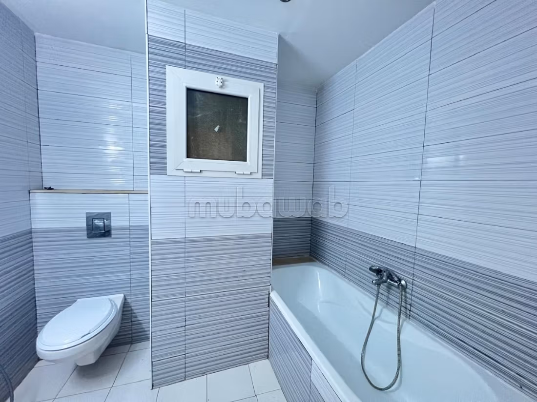 A louer: Appartement en S3 vide à Hammamet