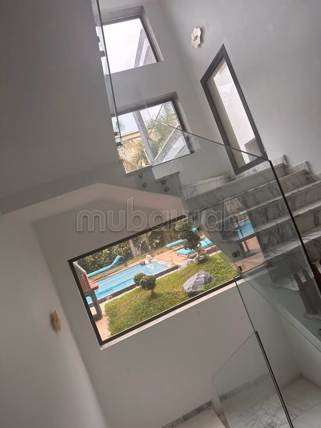 Exceptional villa with sea view