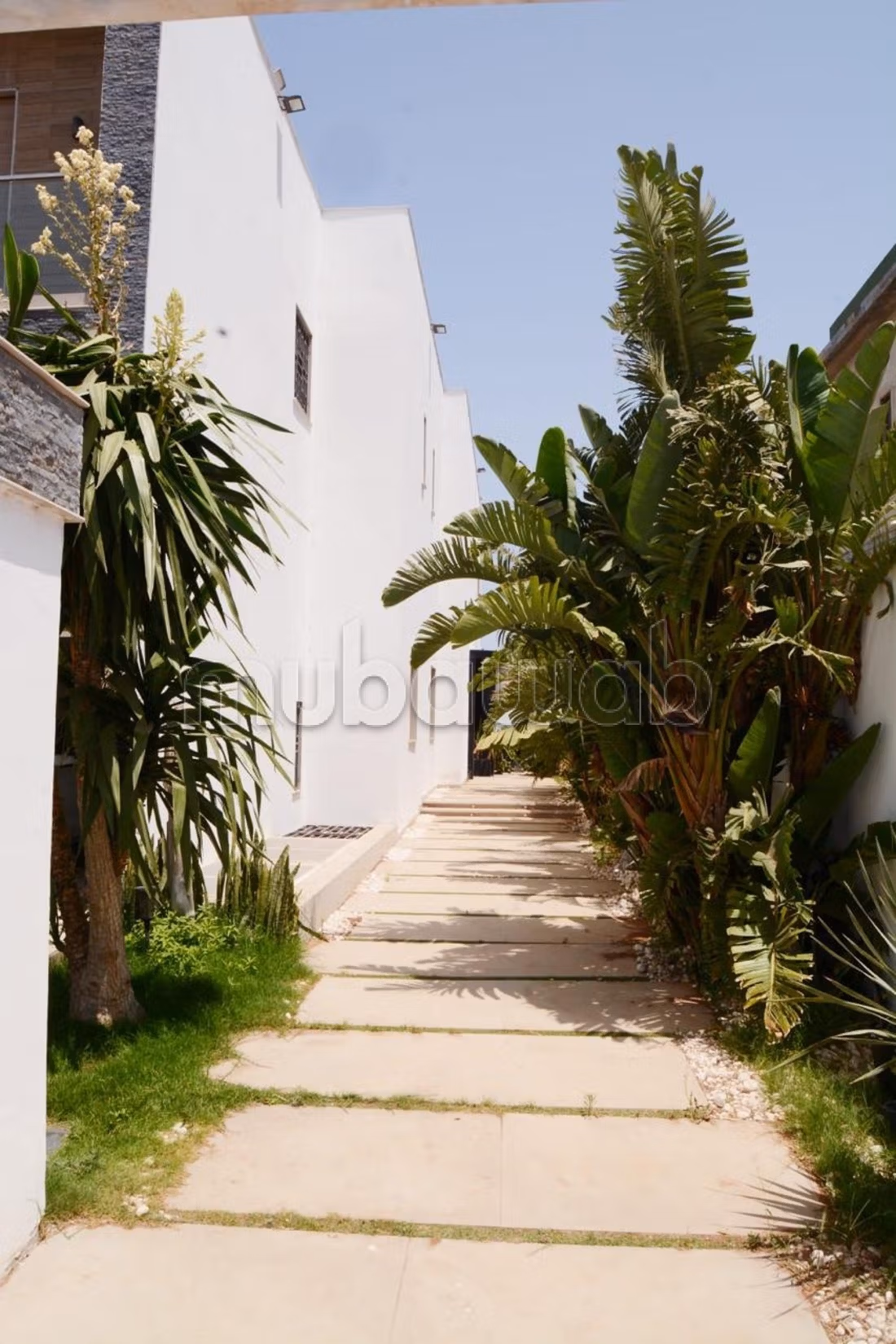 Exceptional villa with sea view