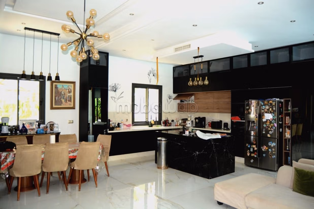 Exceptional villa with sea view