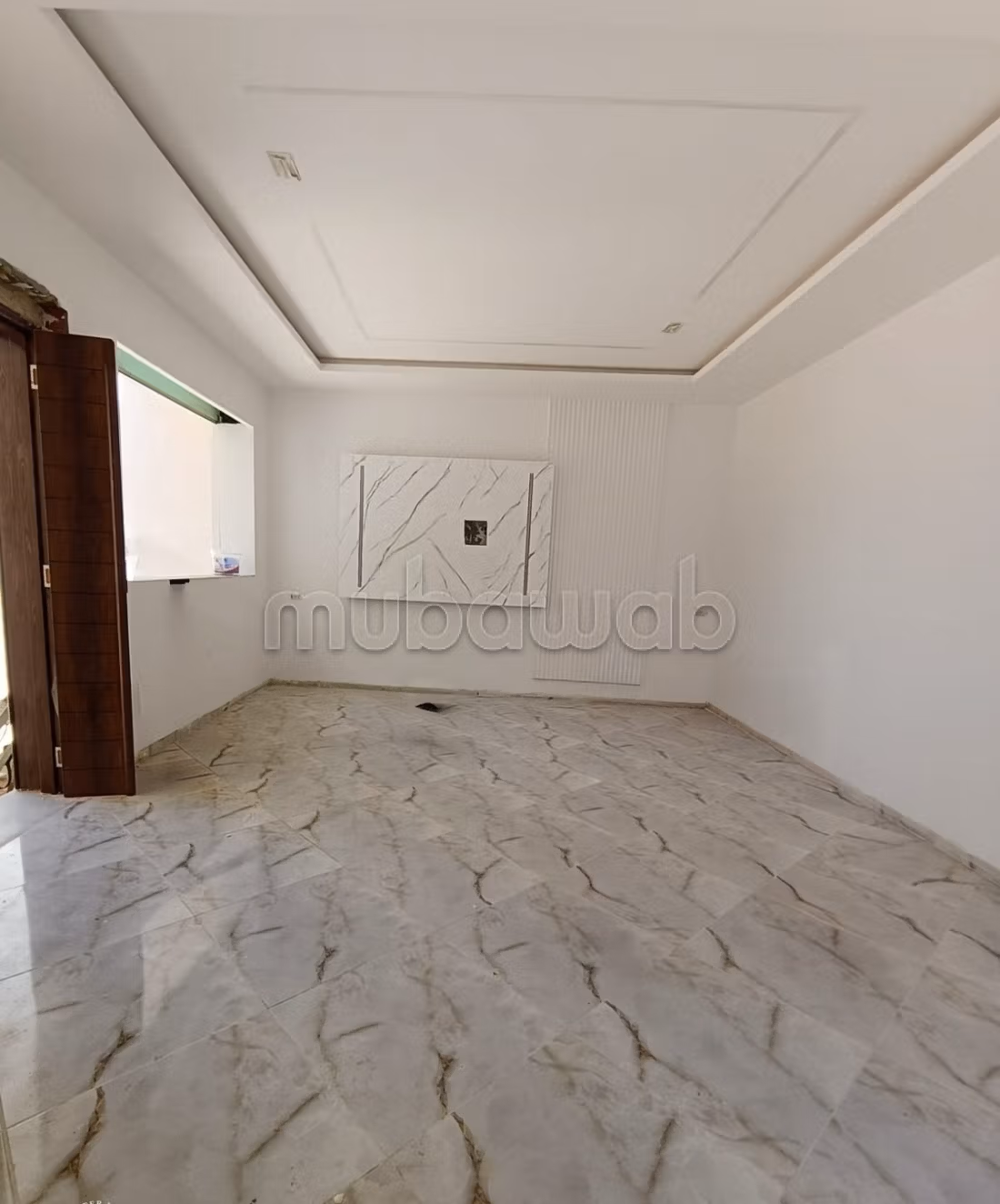 Vente villa de luxe. 3 chambres agréables. Belle terrasse et jardin