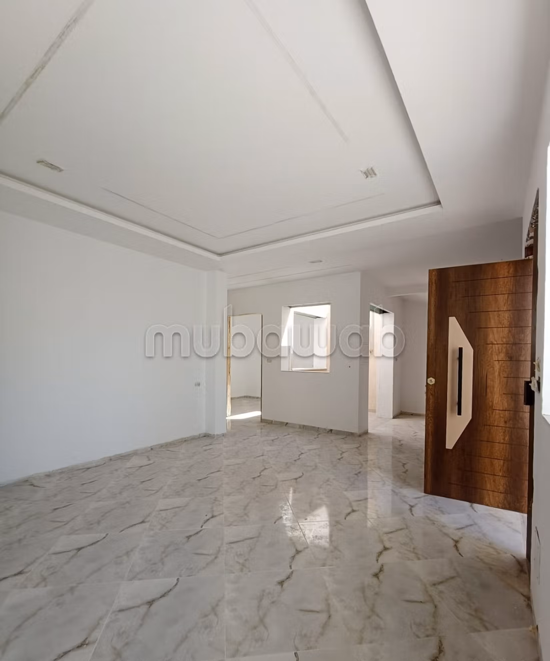Vente villa de luxe. 3 chambres agréables. Belle terrasse et jardin