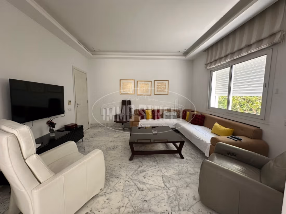 À LOUER, Villa S5 Meublée avec Piscine – La Marsa Plage