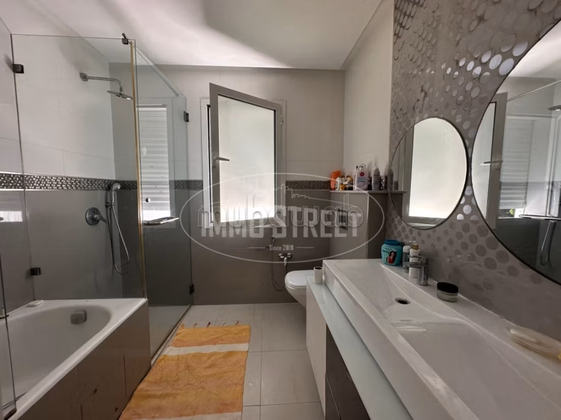 À LOUER, Villa S5 Meublée avec Piscine – La Marsa Plage