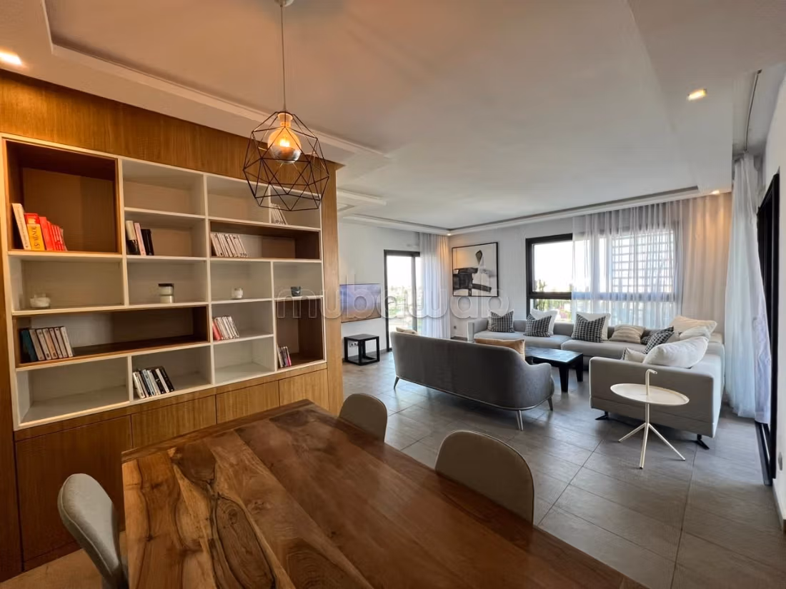 Penthouse duplex deux chambre meublé moderne à la location au cfc — 4
