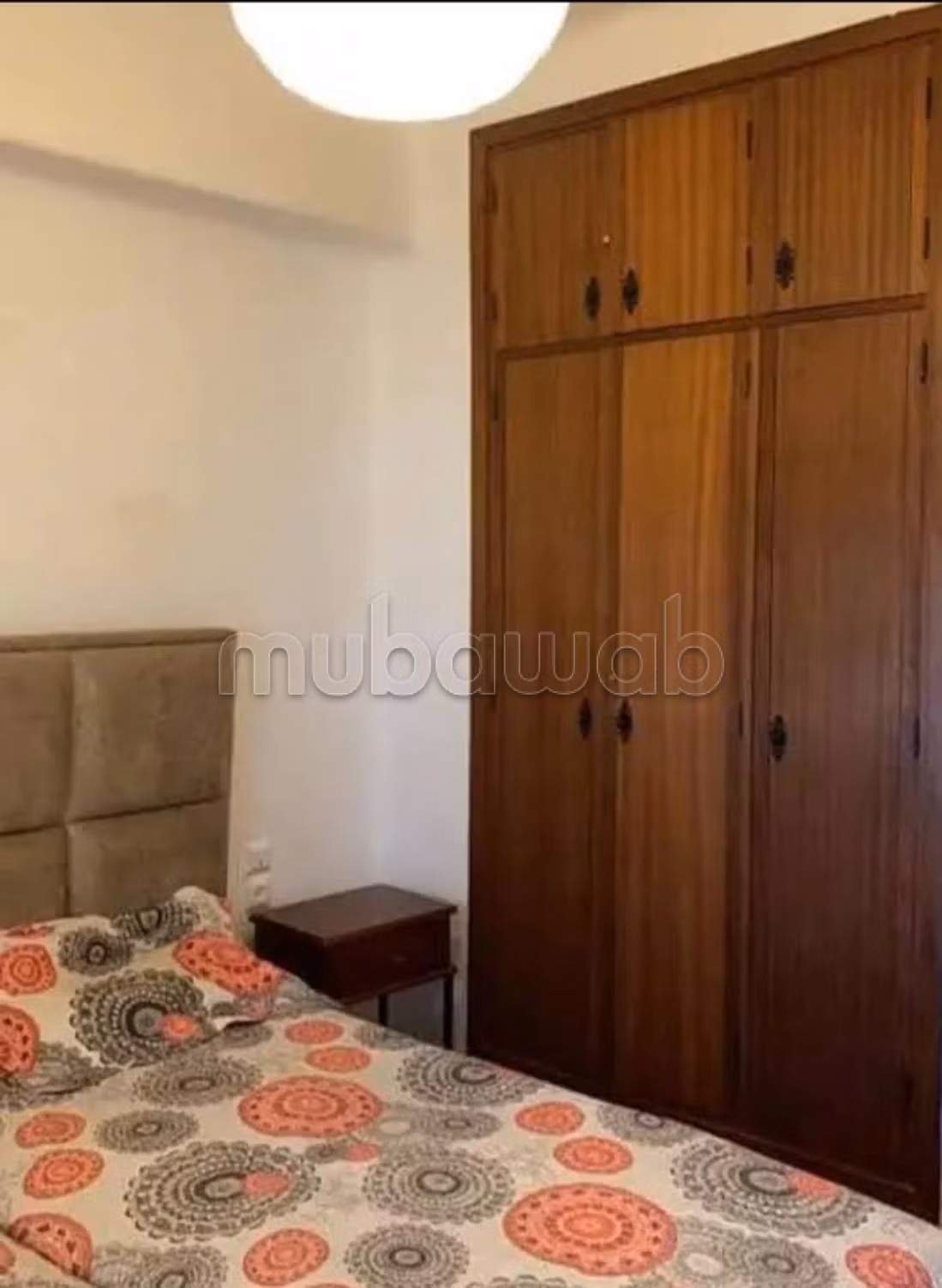 Bellissimo appartamento in affitto a M'Diq. 2 camere da letto confortevoli. Posti auto e terrazza
