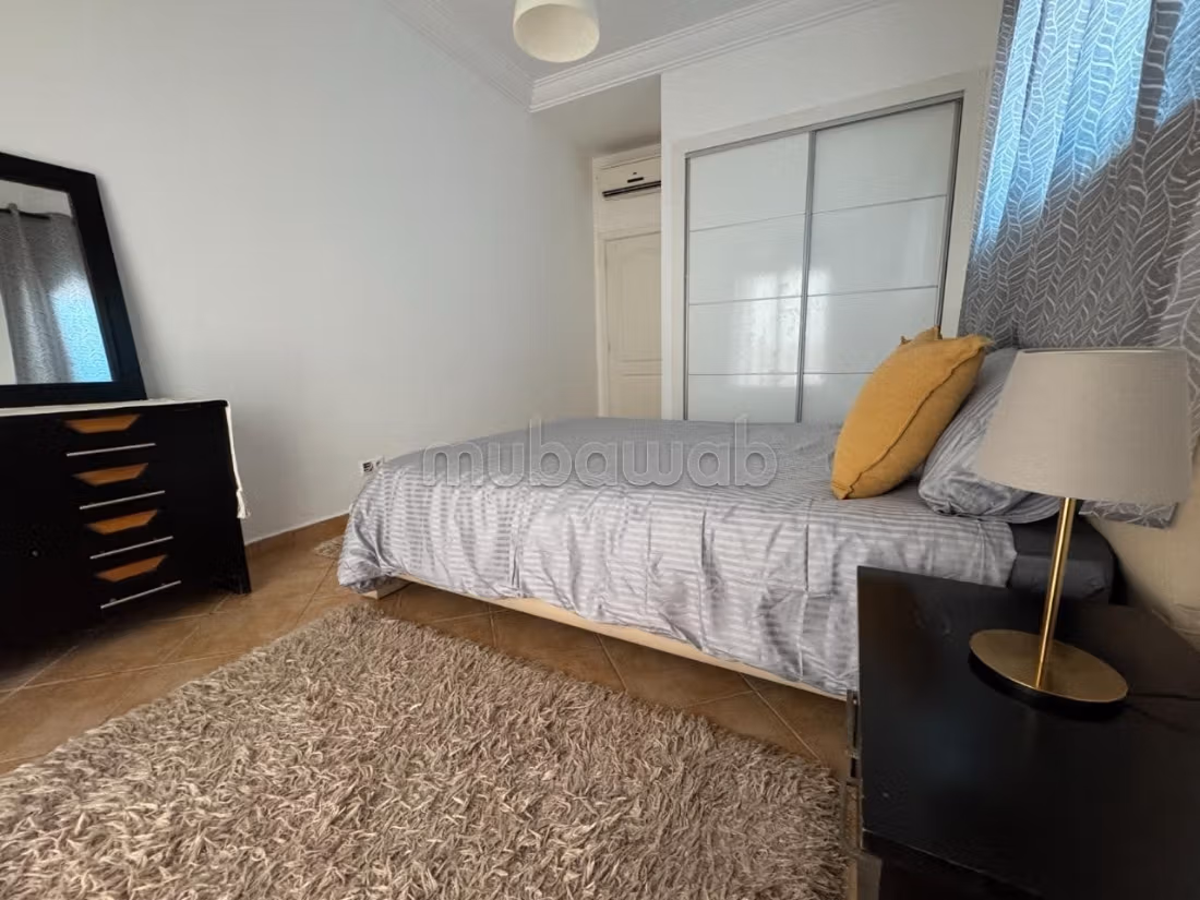 Appartment te huur in M'Diq. 2 kamers. Ingebouwde oven
