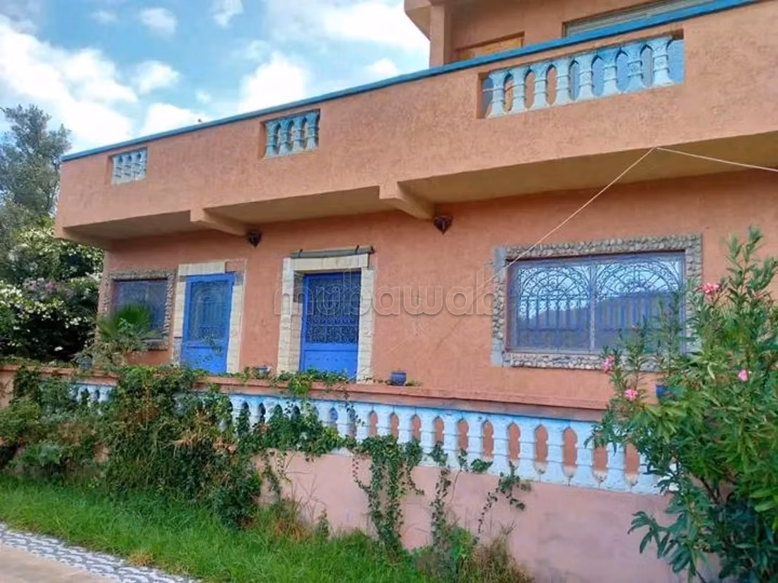 Achat de terrain à Route Casablanca. Surface totale 12000 m²