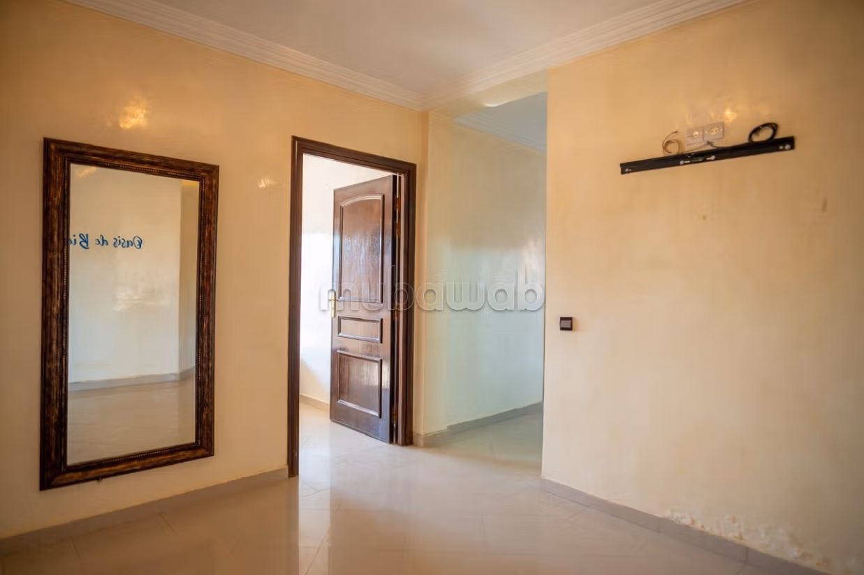 Achat de terrain à Route Casablanca. Surface totale 12000 m²