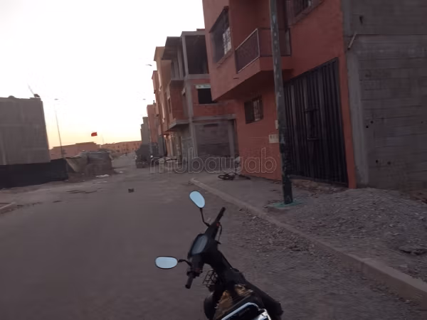 Achat de terrain à Route Casablanca. Surface totale 12000 m²