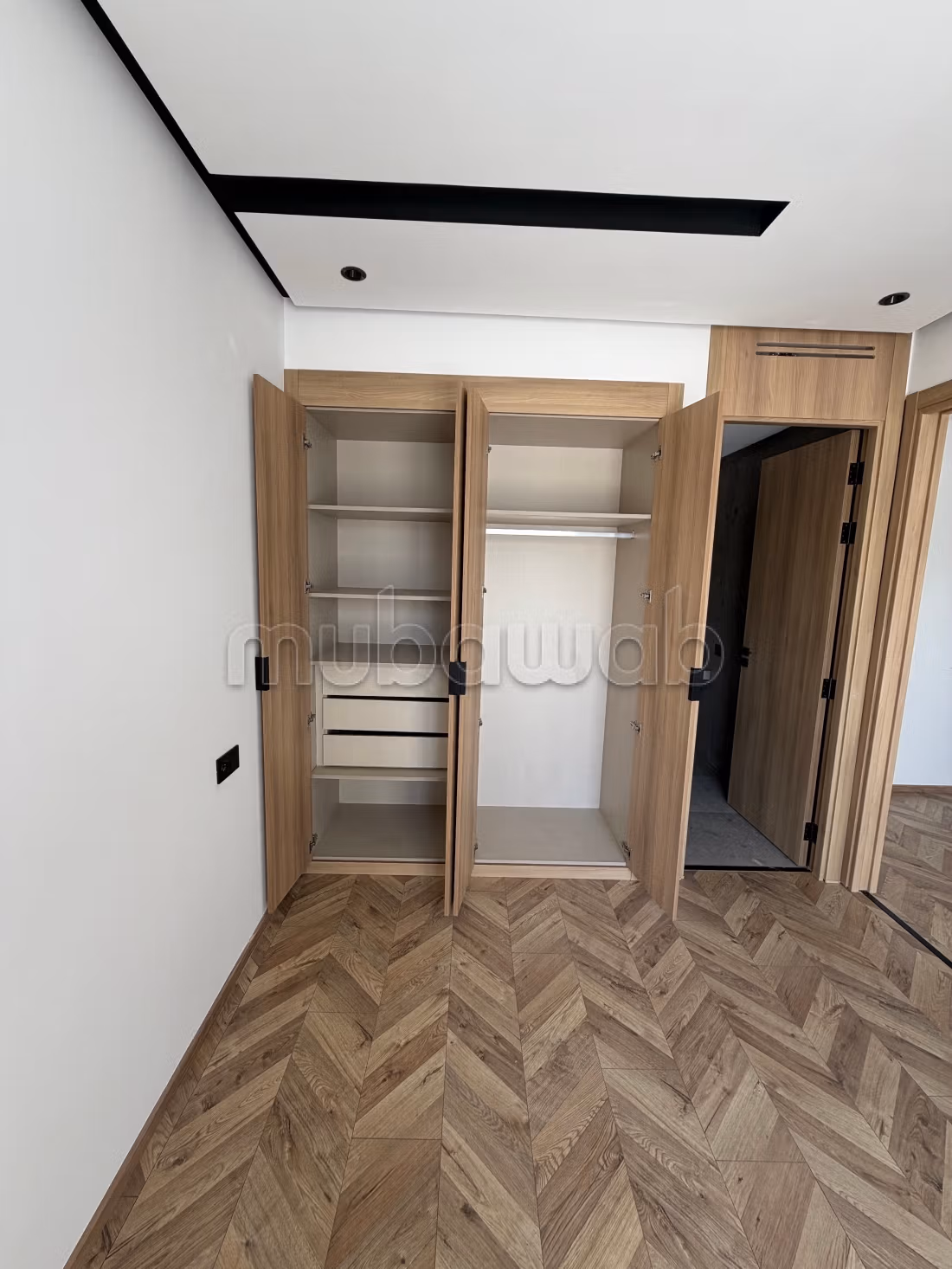 Nuovo studio di 50m2, terrazza e parcheggio ad Abdelmoumen