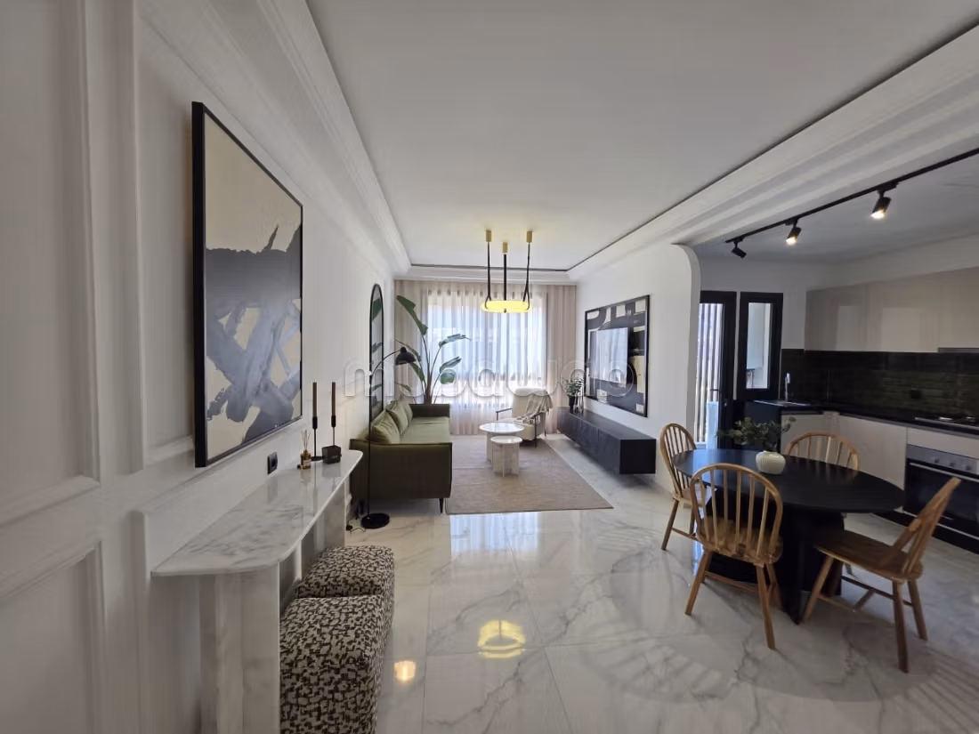 BEL Appartement MEUBLÉ à louer, AIN DIAB extension
