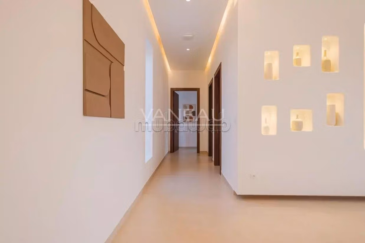 Contemporary villa with 5 bedrooms on Ourika Road