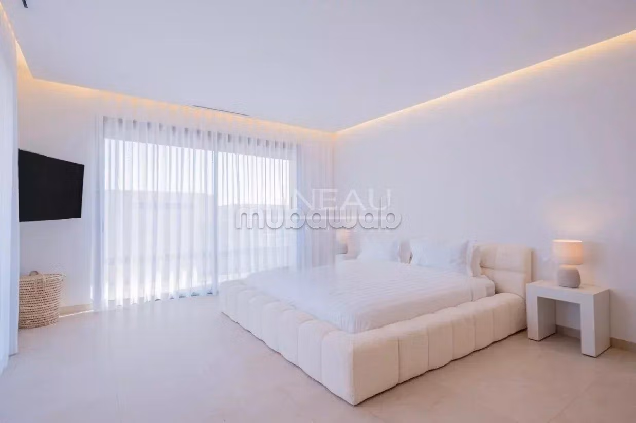 Contemporary villa with 5 bedrooms on Ourika Road