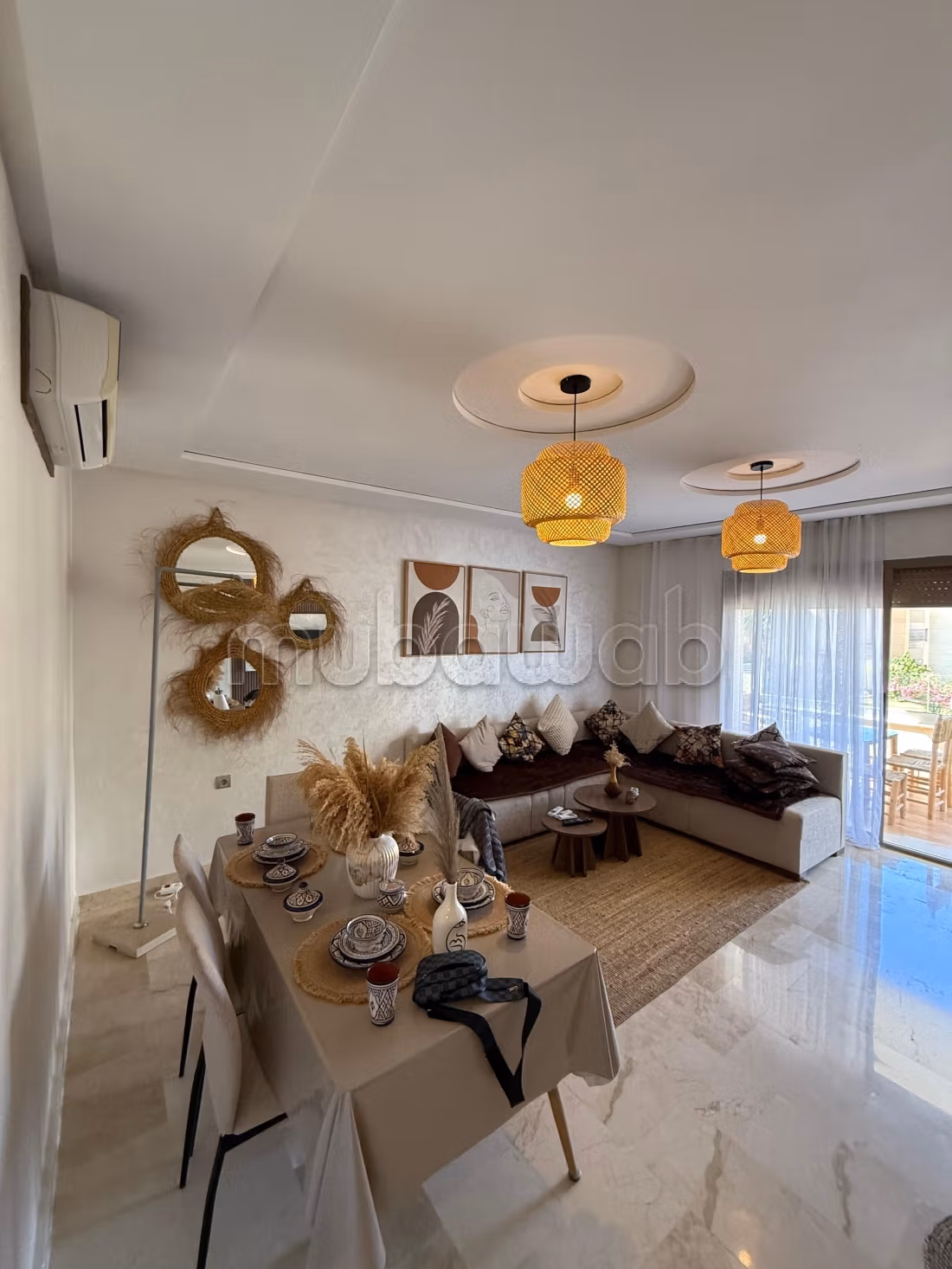 Apartments for rent in Saidia. Total area 70 m². Sturdy door, Moroccan lounge.