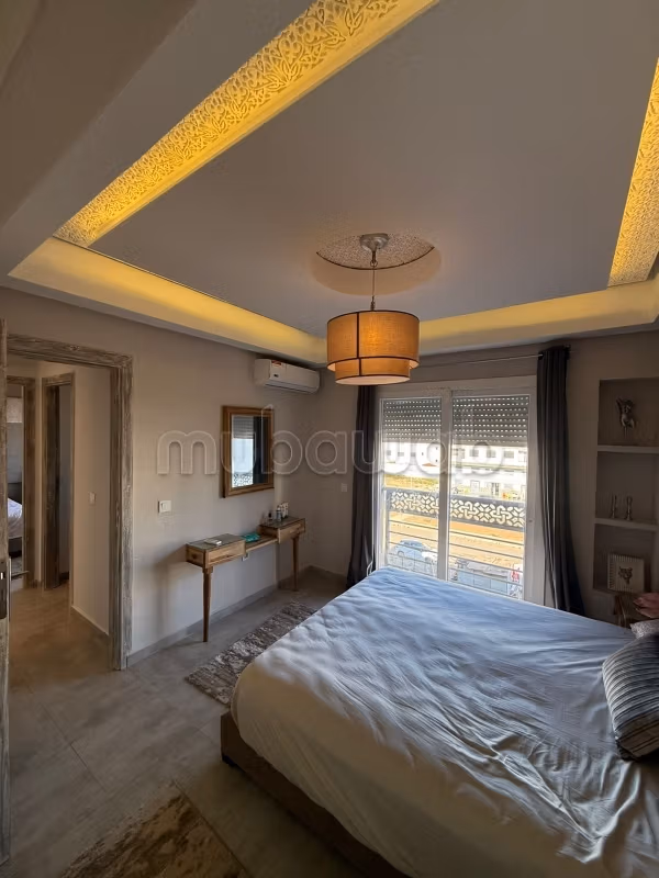 Appartamenti in affitto a Saidia. Superficie totale di 70 m². Porta robusta, salone marocchino.