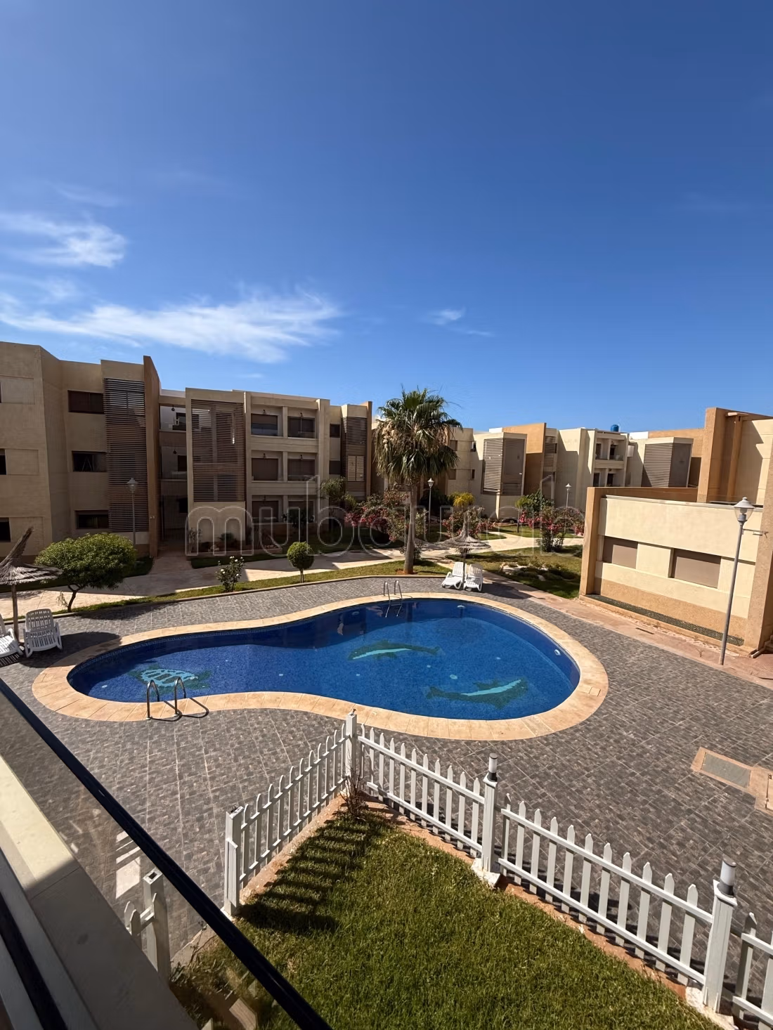Apartments for rent in Saidia. Area 80 m². Secure residence equipped with a satellite channel reception system.