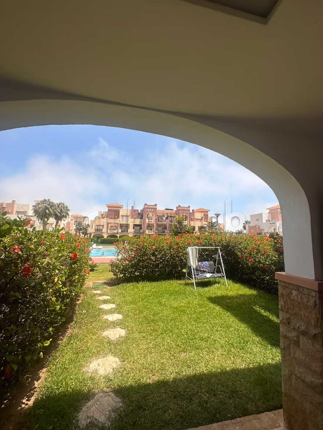 Apartments for rent in Saidia. Area 80 m². Secure residence equipped with a satellite channel reception system.