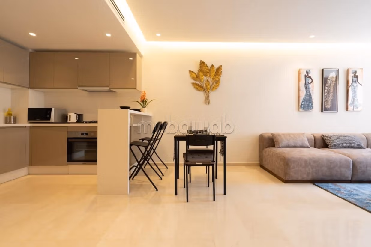 Appartement à vendre à Les princesses. 
Surface totale 57 m². 
Bien meublé — 3