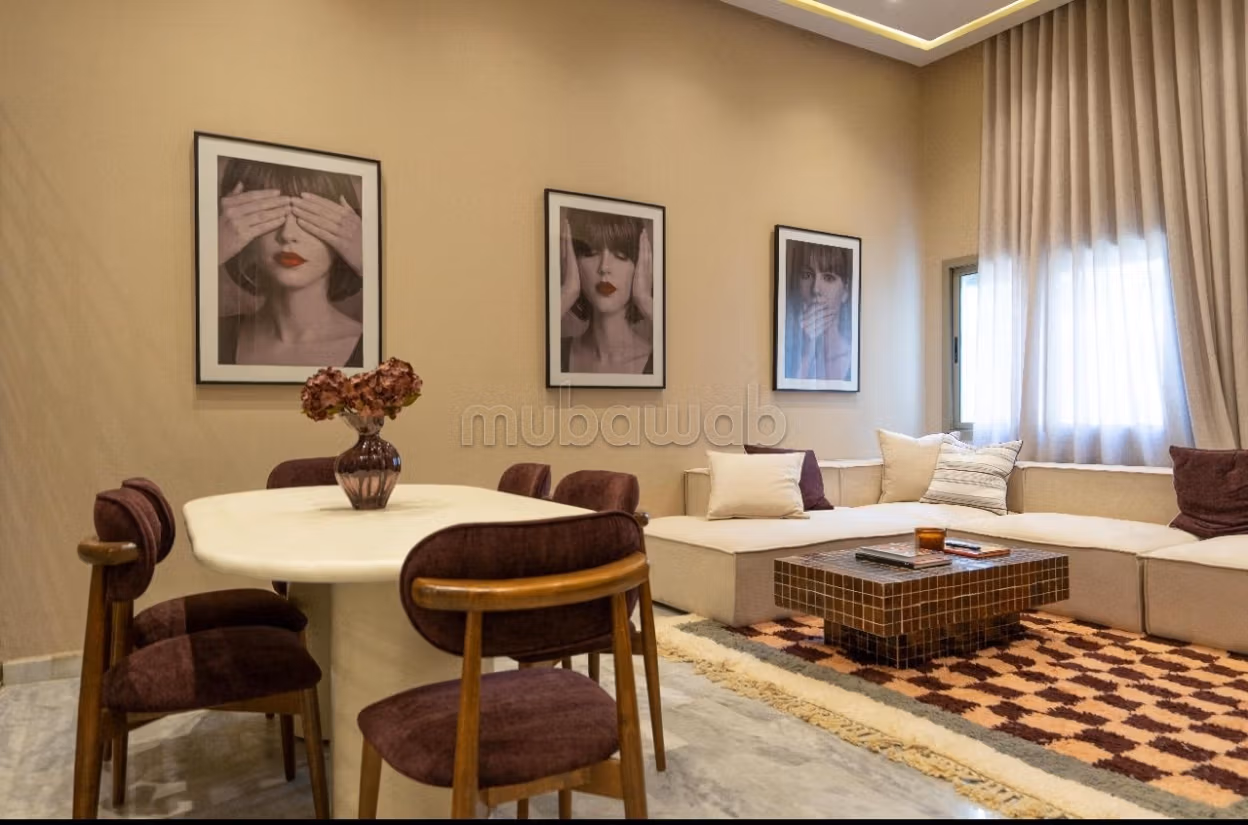Superbo appartamento in affitto a Borgogna. Superficie totale 140 m². Ben arredato