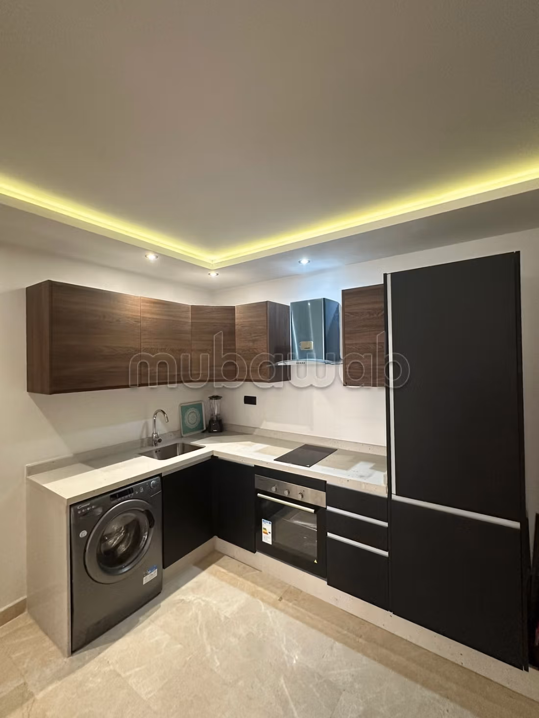 Bel appartement en location à Les princesses. 
1 belle chambre. 
Ascenseur et terrasse — 6