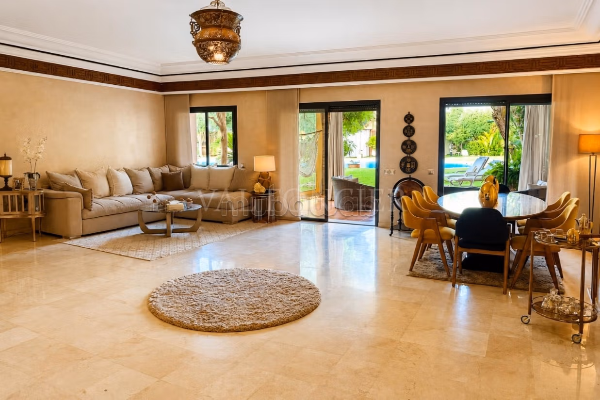 Location Rez de Jardin Moderne semi meublé 3Chambres avec terrasses,
Marrakech — 3