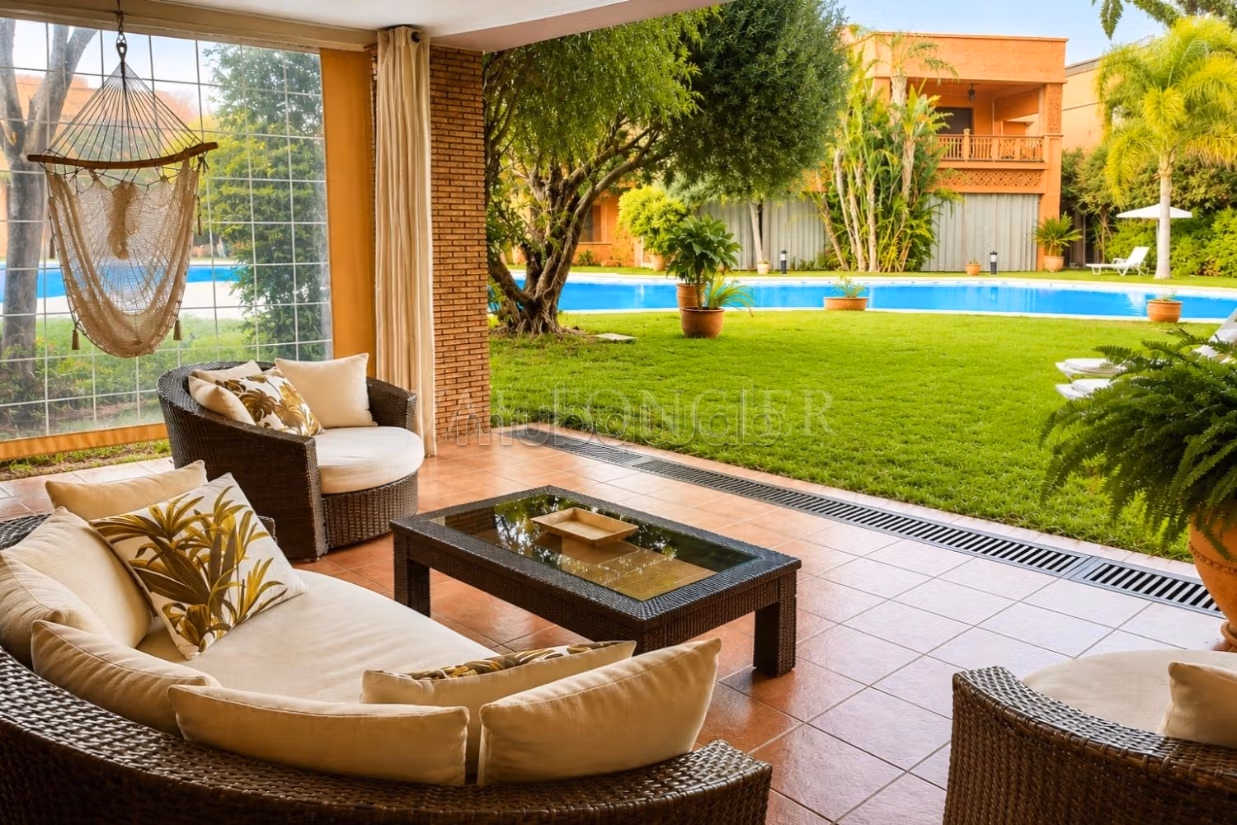 Location Rez de Jardin Moderne semi meublé 3Chambres avec terrasses,
Marrakech — 2