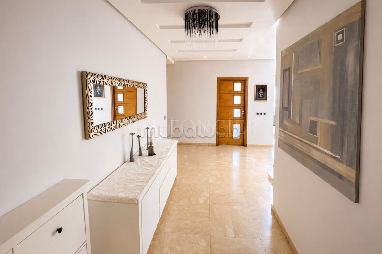 Location Superbe Appartement Meublé 3Chambres avec terrasse 
Ain Diab, Casablanca
