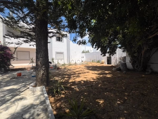Semi-detached villa for sale