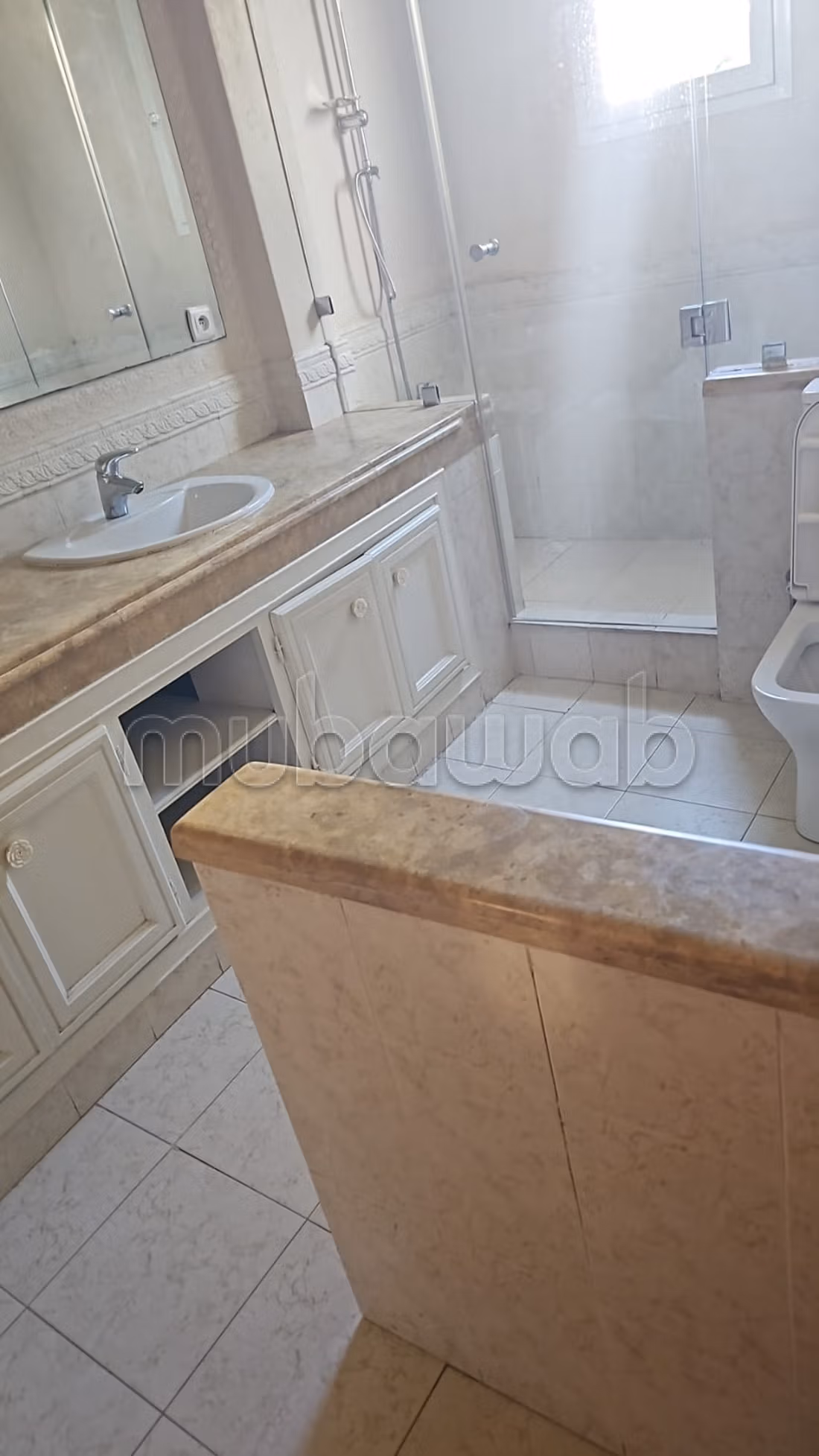 Location empty villa with swimming pool in Ain Diab