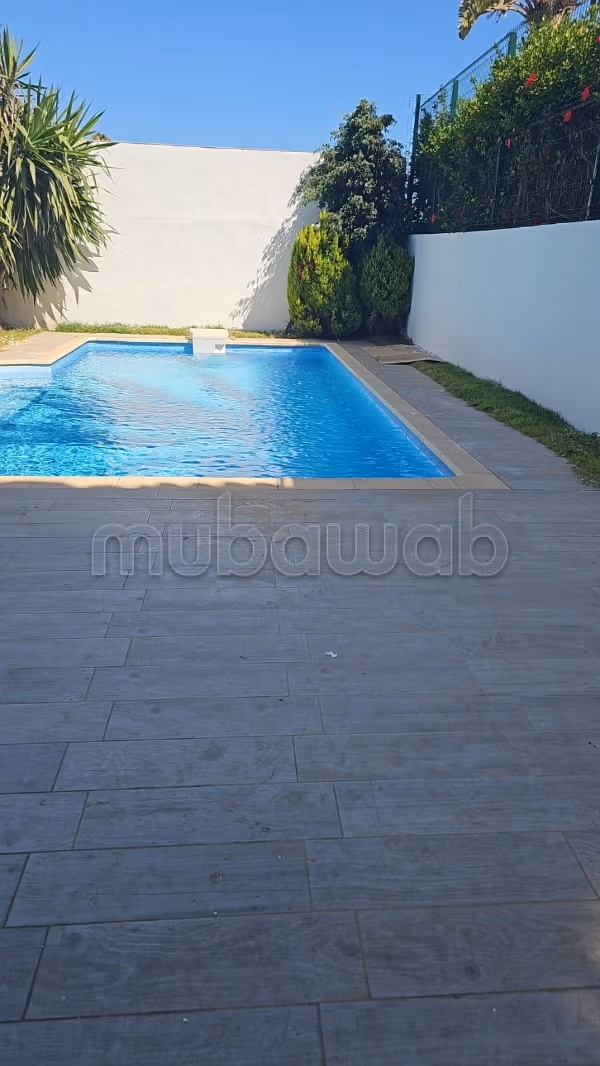 Locatie lege villa met zwembad in Ain Diab
