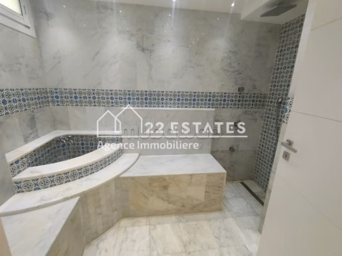 Villa S6 avec piscine au cœur de la Marsa