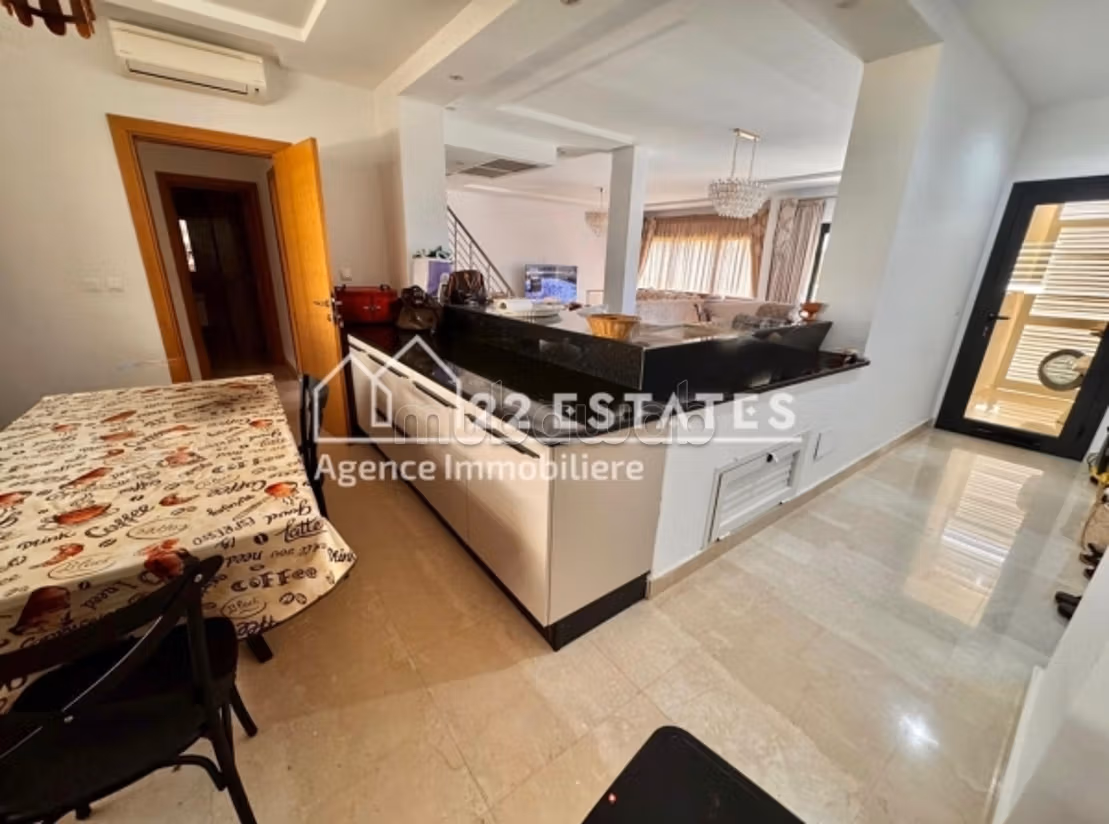 Villa bifamiliare S4 a Gammarth