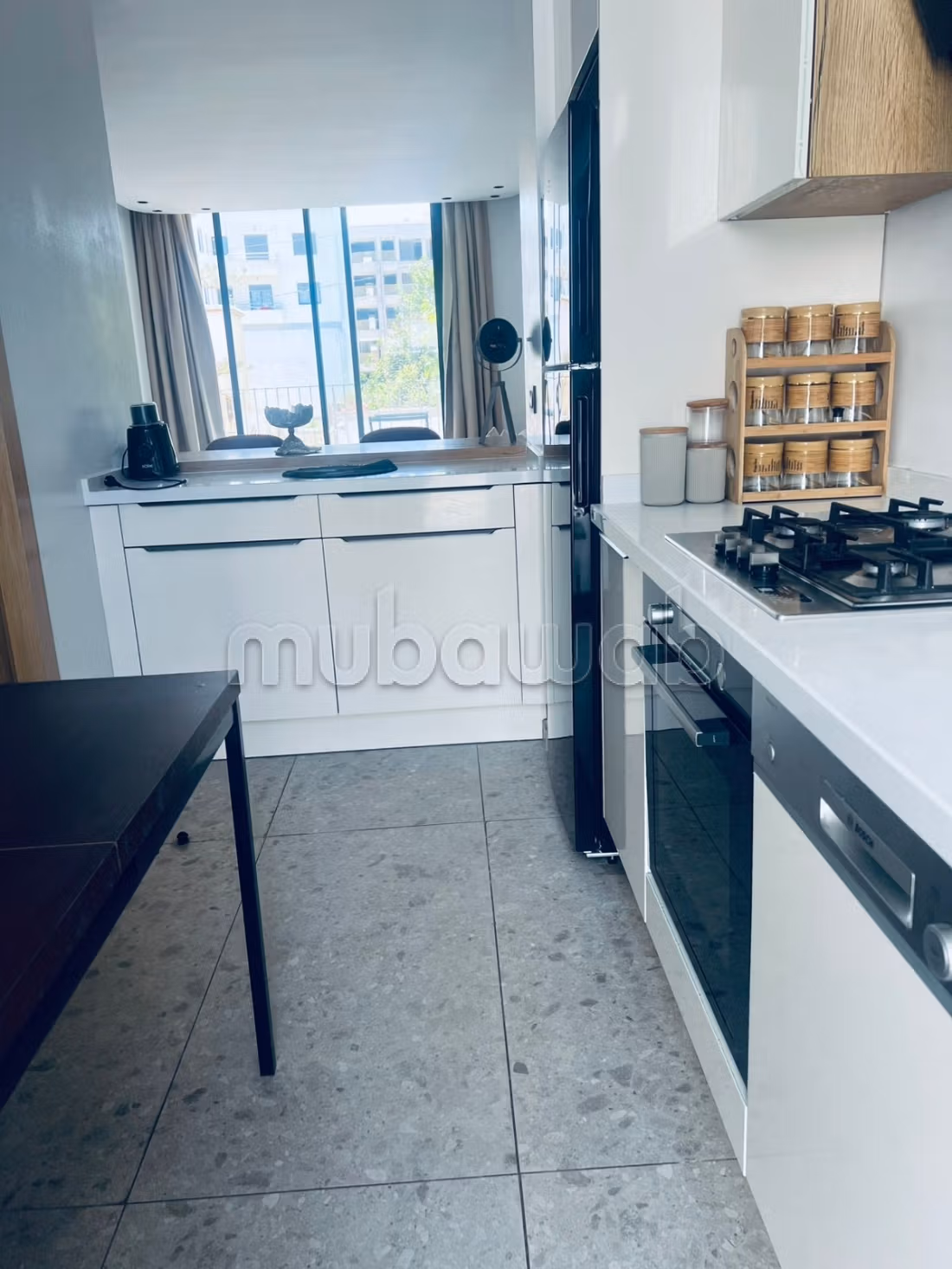 Bel appartement MEUBLÉ à louer à PALMIER — 4