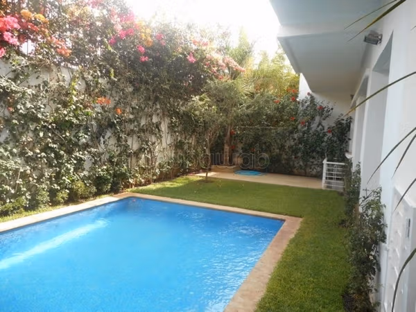 Villa à louer sur AIN DIAB EXTENSION