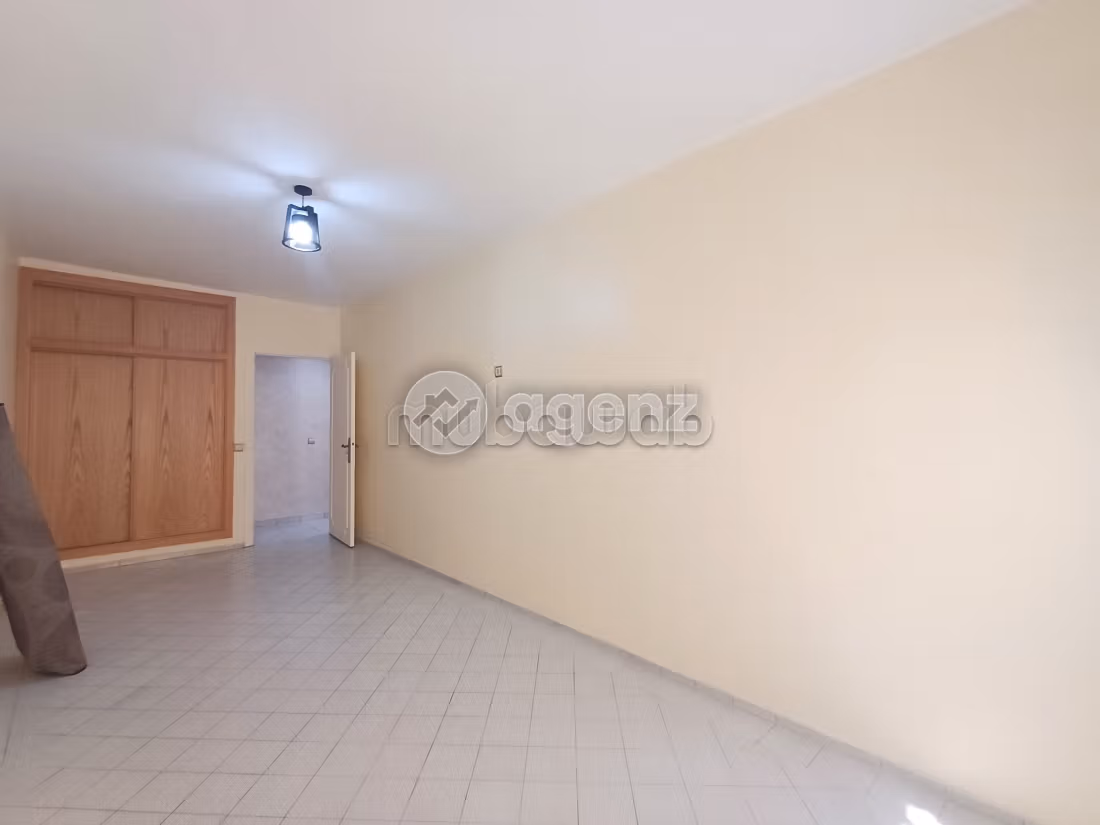 Appartement à vendre 127 m², 3 chambres 
Mers Sultan Casablanca